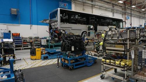 Iveco, employer of 3,900 people, re-opens from Monday, May 4, despite COVID