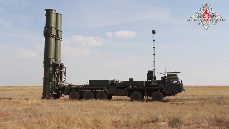 Russian S-500 Prometheus air defense system