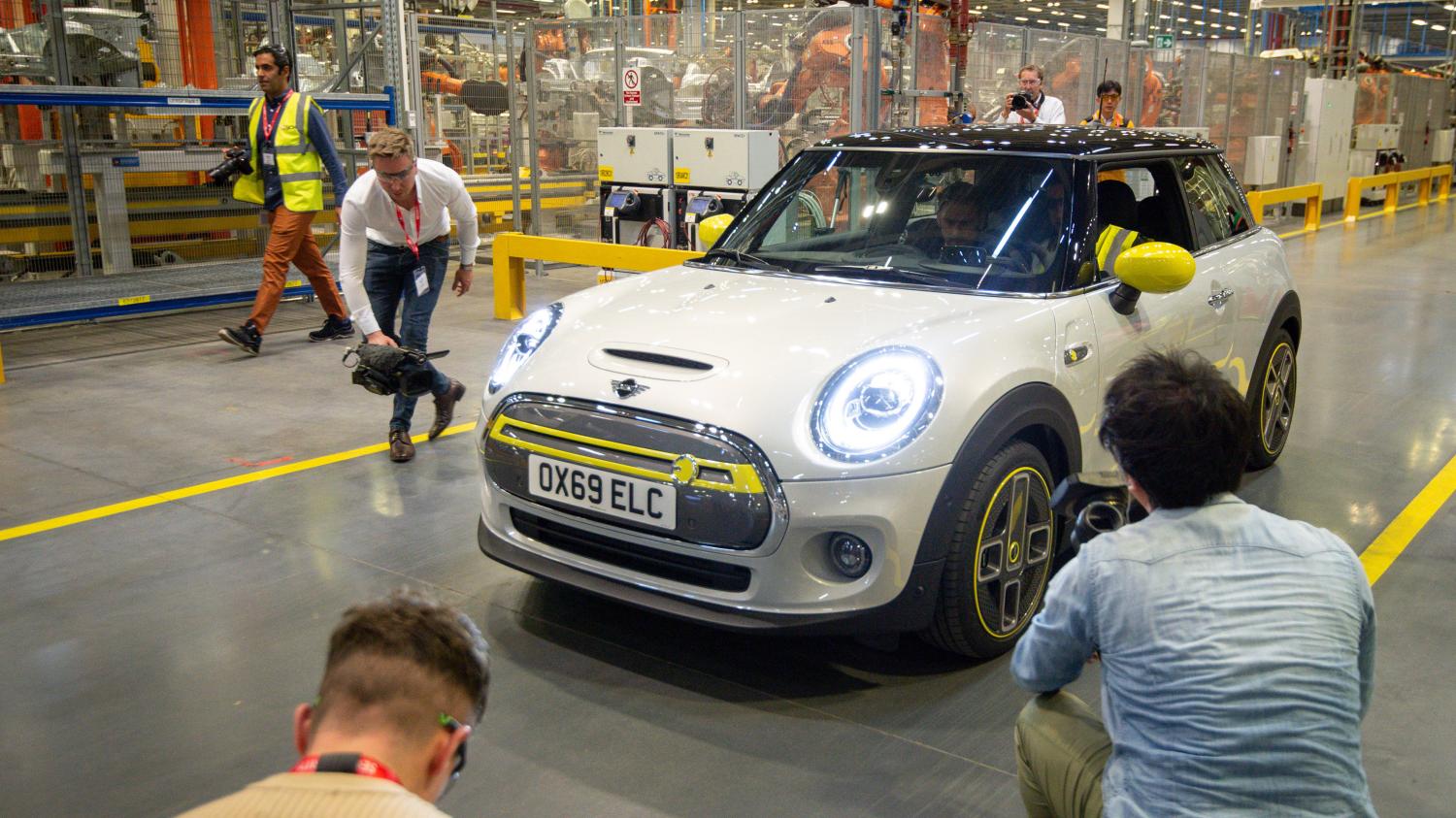 BMW to shift production of electric Minis from Britain to China